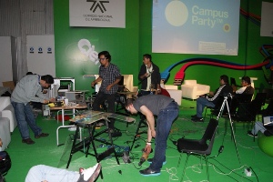 campus party.JPG